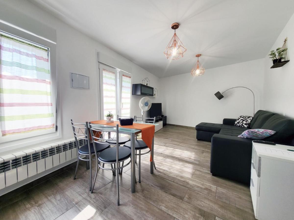 Apartamento Del Puente Autol Dış mekan fotoğraf